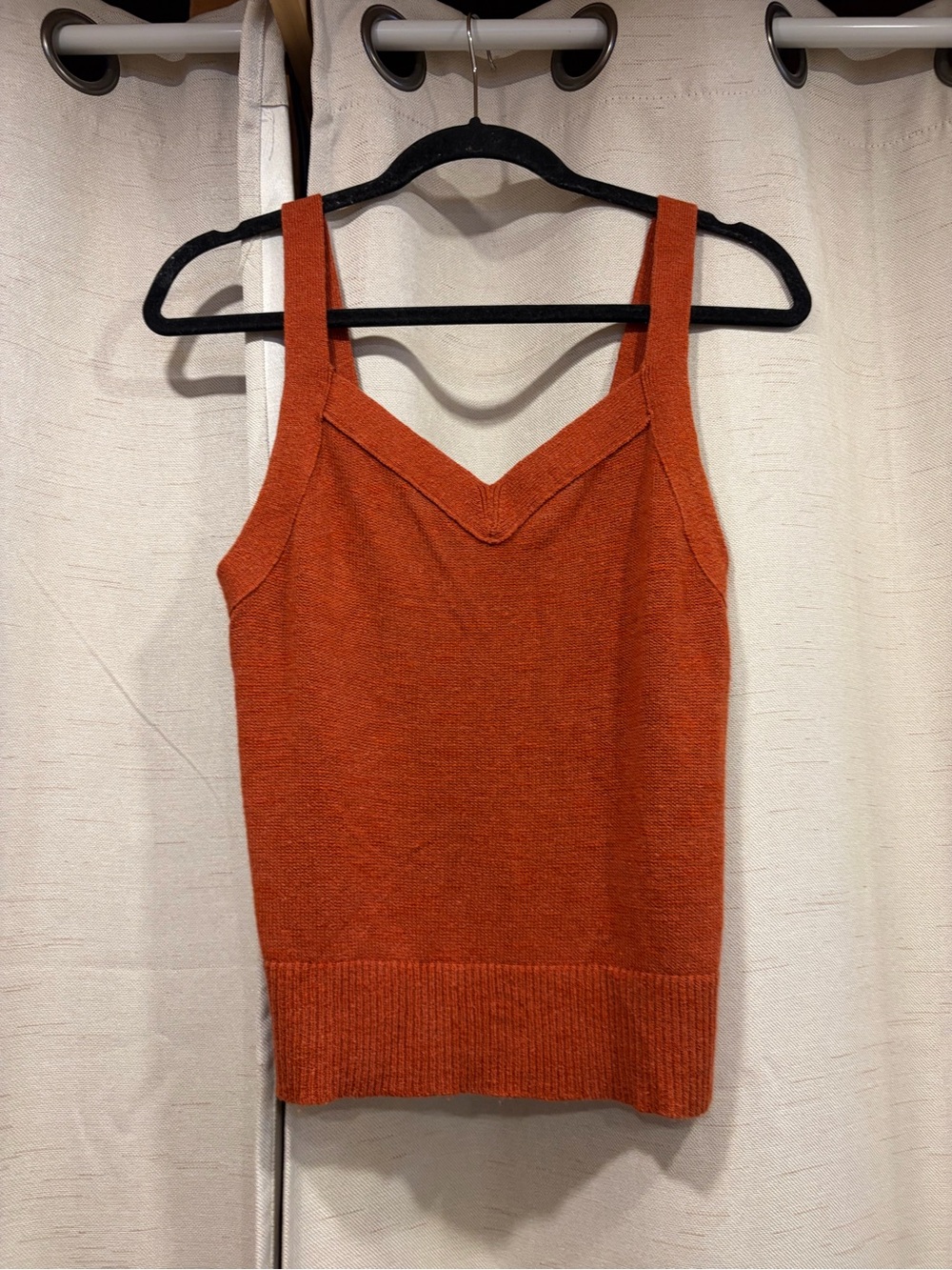 Banana Republic Rust Knit V-Neck Tank Top